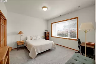 3328 Lakemont Dr, Eugene, OR 97408 - Photo 9