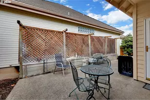 3328 Lakemont Dr, Eugene, OR 97408 - Photo 41