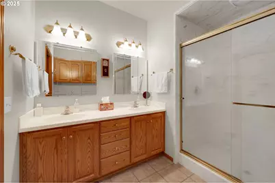 3328 Lakemont Dr, Eugene, OR 97408 - Photo 35