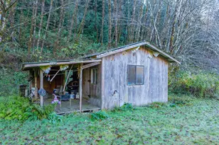 61565 Fairview Rd, Coquille, OR 97423 - Photo 33