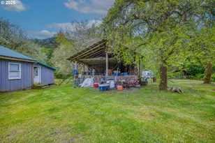 61565 Fairview Rd, Coquille, OR 97423 - Photo 21