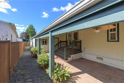 1282 E 3rd St #60, Lafayette, OR 97127 - Photo 41
