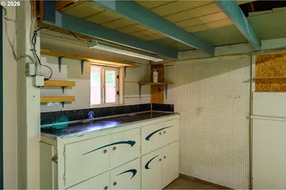 1282 E 3rd St #60, Lafayette, OR 97127 - Photo 43