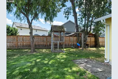 21194 SW Pamela Ct, Beaverton, OR 97003 - Photo 31