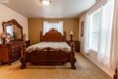 6964 Bluebelle Way, Springfield, OR 97478 - Photo 17