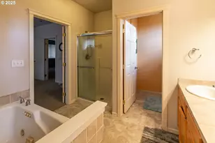 6964 Bluebelle Way, Springfield, OR 97478 - Photo 19