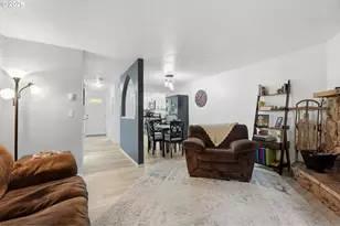 29750 SW Courtside Dr, Wilsonville, OR 97070 - Photo 9