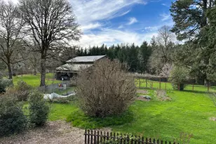 29821 Jeans Rd, Veneta, OR 97487 - Photo 33