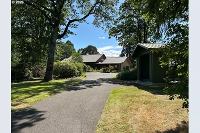 29821 Jeans Rd, Veneta, OR 97487 - Photo 1