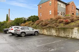 255 NE 61st Ave, Portland, OR 97213 - Photo 25