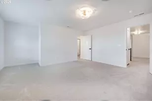 912 Rosebud Ct, Forest Grove, OR 97116 - Photo 15
