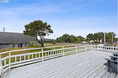 3335 Chinook Ave, Depoe Bay, OR 97341 - Photo 43