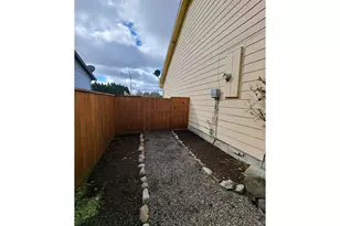1254 Ostrander Ln, Cottage Grove, OR 97424 - Photo 23