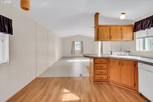 17655 Bluff Rd, Sandy, OR 97055 - Photo 9