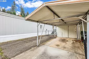 17655 Bluff Rd, Sandy, OR 97055 - Photo 33