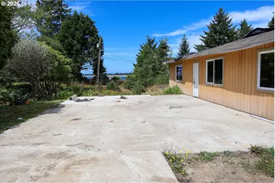 91595 Cape Arago Hwy, Coos Bay, OR 97420 - Photo 7