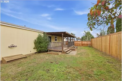 1055 W Oregon Ave, Creswell, OR 97426 - Photo 31