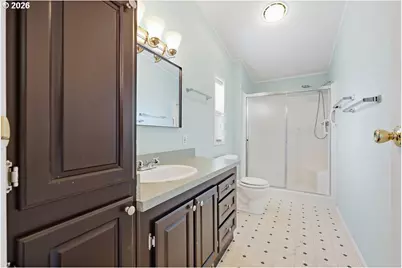 1055 W Oregon Ave, Creswell, OR 97426 - Photo 27