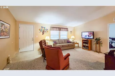 1000 E Central Ave #51, Sutherlin, OR 97479 - Photo 3