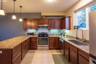 5527 NE 13th Ave, Portland, OR 97211 - Photo 3