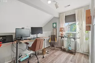 16641 SE Naegeli Dr, Portland, OR 97236 - Photo 19