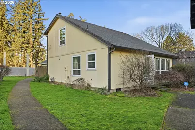 16641 SE Naegeli Dr, Portland, OR 97236 - Photo 3