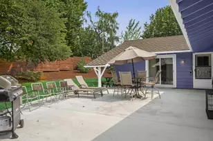 325 NW Orchard Dr, Portland, OR 97229 - Photo 33