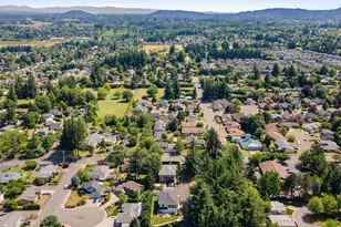 483 SW Cherry Park Rd, Troutdale, OR 97060 - Photo 45