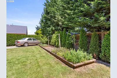 483 SW Cherry Park Rd, Troutdale, OR 97060 - Photo 41