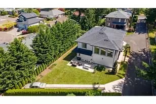 483 SW Cherry Park Rd, Troutdale, OR 97060 - Photo 5