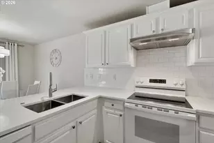7904 NE 62nd Cir, Vancouver, WA 98662 - Photo 13