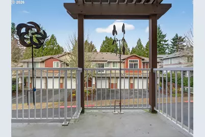 10813 SW Canterbury Ln #104, Tigard, OR 97224 - Photo 37