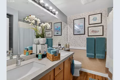 10813 SW Canterbury Ln #104, Tigard, OR 97224 - Photo 25