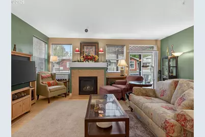 10813 SW Canterbury Ln #104, Tigard, OR 97224 - Photo 9