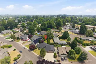 230 McLaughlin Dr, Woodburn, OR 97071 - Photo 41