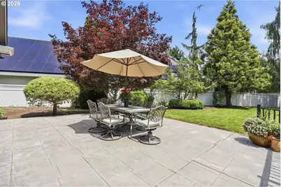 230 McLaughlin Dr, Woodburn, OR 97071 - Photo 37