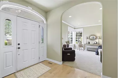 230 McLaughlin Dr, Woodburn, OR 97071 - Photo 5