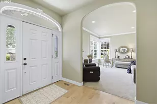 230 McLaughlin Dr, Woodburn, OR 97071 - Photo 5