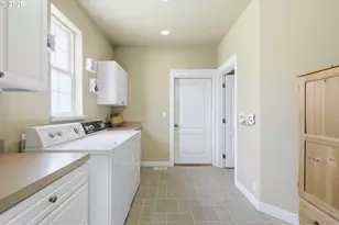 230 McLaughlin Dr, Woodburn, OR 97071 - Photo 19