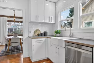 1915 NE Junior St, Portland, OR 97211 - Photo 17