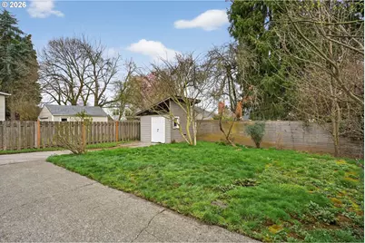 1915 NE Junior St, Portland, OR 97211 - Photo 41