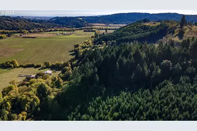 21101 SW Eagle Point Rd, McMinnville, OR 97128 - Photo 29