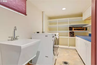 1669 Fairmount Blvd, Eugene, OR 97403 - Photo 39