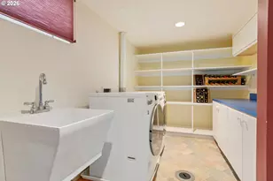 1669 Fairmount Blvd, Eugene, OR 97403 - Photo 39