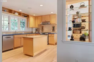 1669 Fairmount Blvd, Eugene, OR 97403 - Photo 9