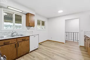 52890 NW 7th St, Scappoose, OR 97056 - Photo 7