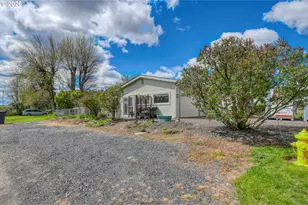 225 Hale St, Adams, OR 97810 - Photo 47