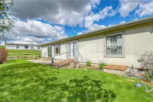 225 Hale St, Adams, OR 97810 - Photo 41