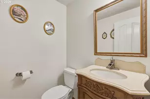 558 Spruce Creek Rd, Longview, WA 98632 - Photo 9