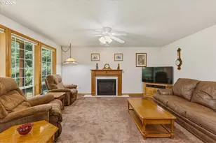558 Spruce Creek Rd, Longview, WA 98632 - Photo 3